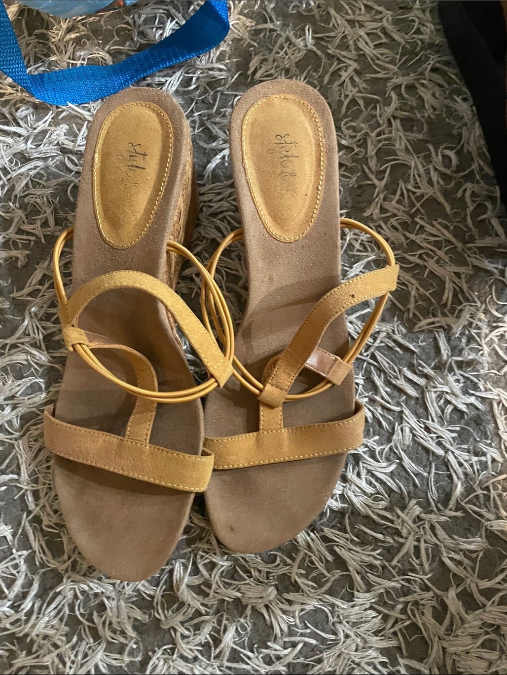 Style & Co. Mustard Tan Strappy Mid-Heel Sandals